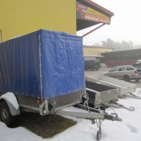 Přívěsný vozík AGADOS plachtovou nástavbou
