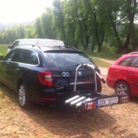 Nosič kol na tažné zařízení HAKR,  THULE