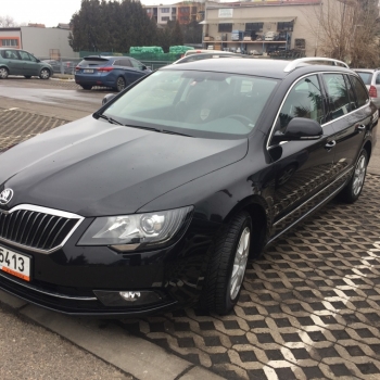 Škoda Superb Kombi 2.0 TDi automat 4x4 - foto č. 1