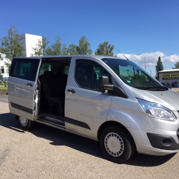 Pronájem minibusu Ford Transit Custom 9-míst - foto č. 2